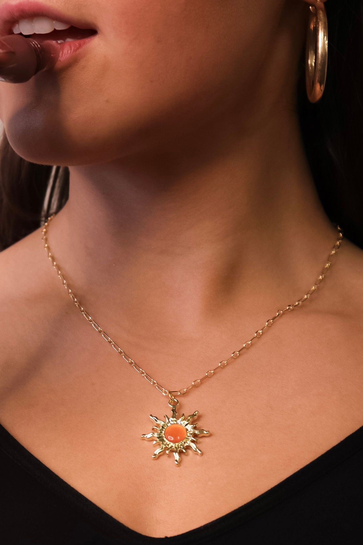 sunni necklace
